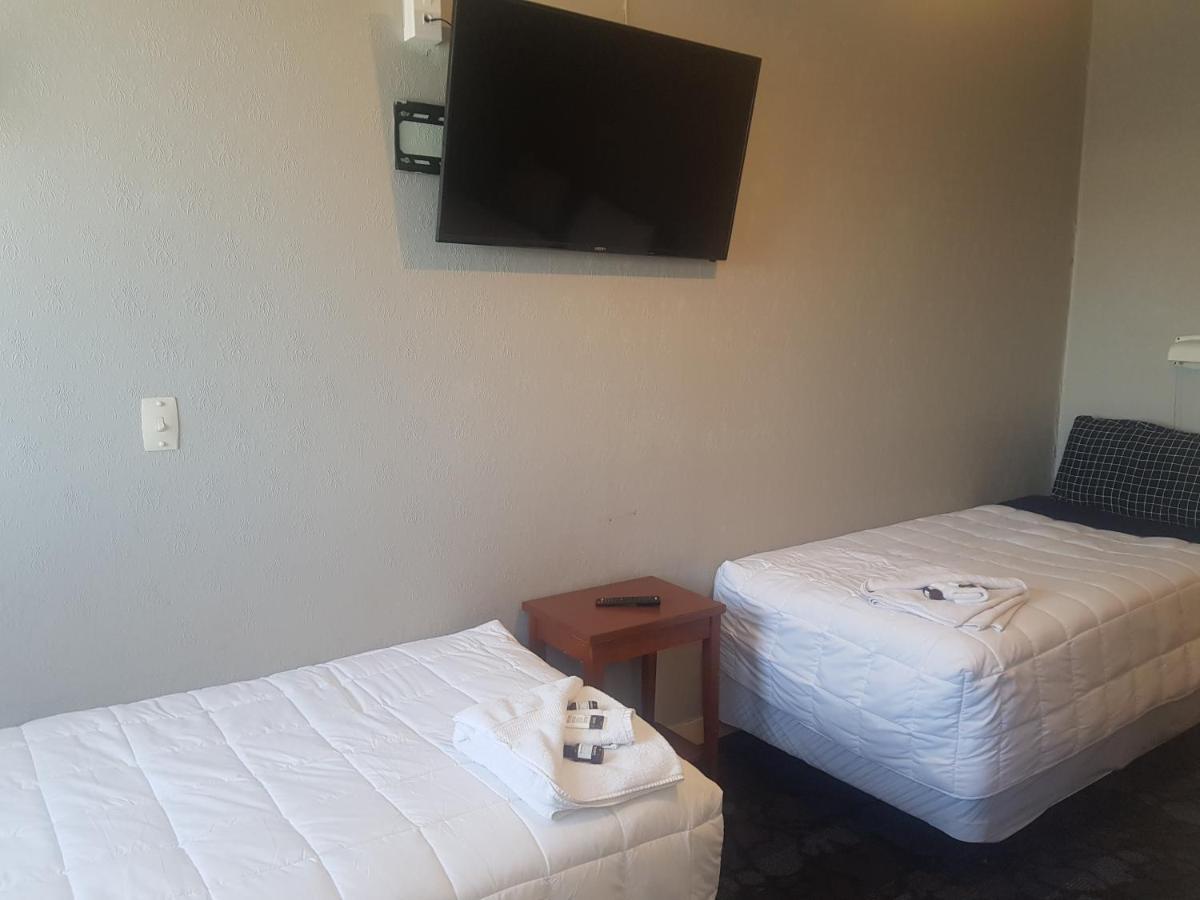 Northern Wairoa Hotel Dargaville Esterno foto